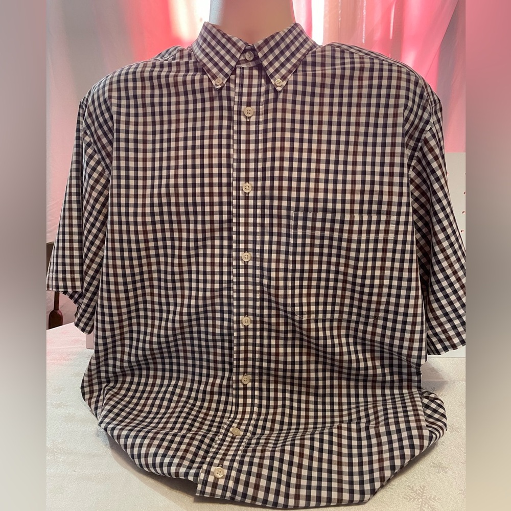 Travel Smart by Roundtree & Yorke Red & Blue Plaid Button Short Sleeve Shirt